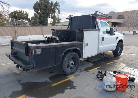 2008 Ford F-350 Chassis Xl/Xlt z USA, uszkodzony, nr VIN 1FDSF34R88EB68609